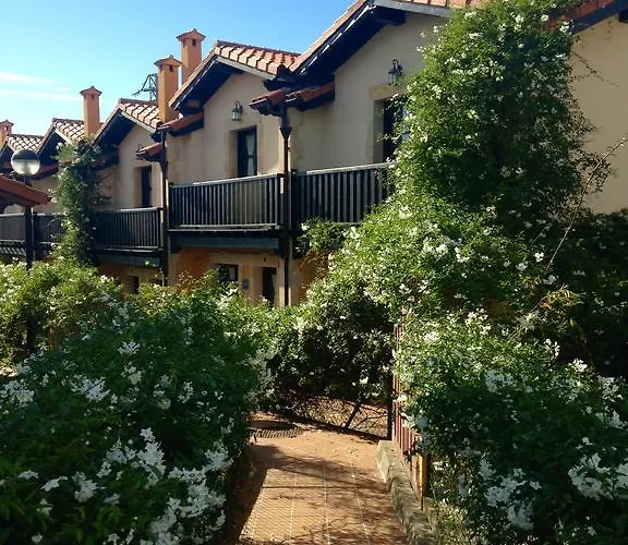 Apartamentos Santillana del Mar
